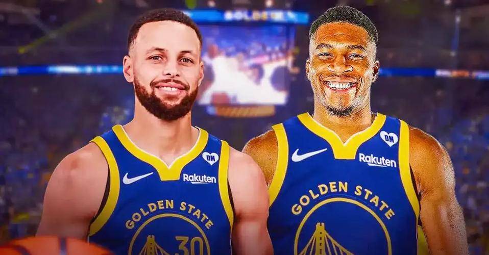 星空体育-库里官方公布新规，迎来胜利引发争议，雄鹿球迷热议！